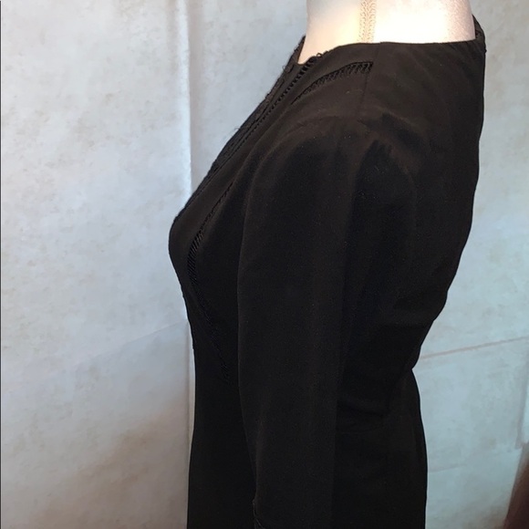 LuLu Black Lacey Sleeved Fun Casual Dress - Picture 6 of 9